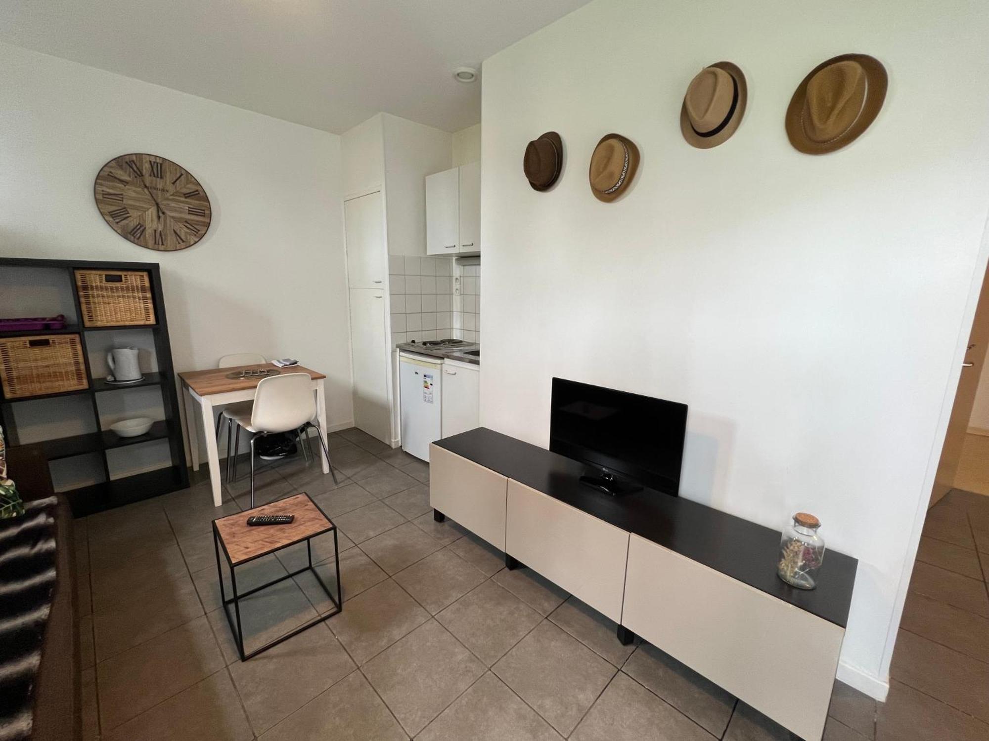 La Paille Metz Luxembourg Parking Un-Sejour-A-Part Apartman Kültér fotó
